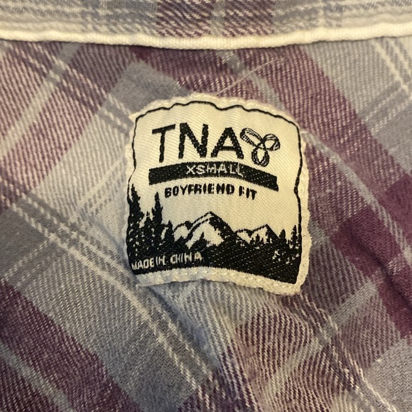 TNA Flannel - Picture 2 of 4